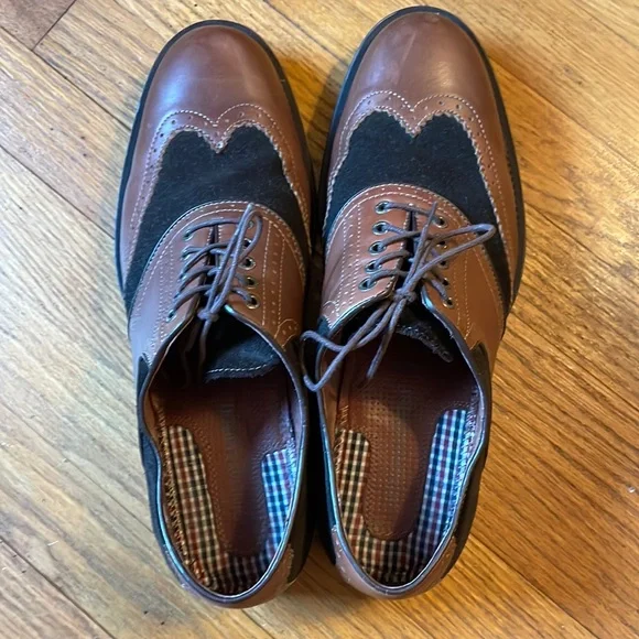 Johnston & Murphy Leather and Suede Wing Tips Brown 11.5 M - Picture 2 of 10
